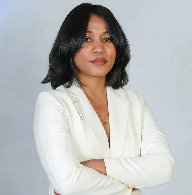 Julienne Risla SAMANGA
